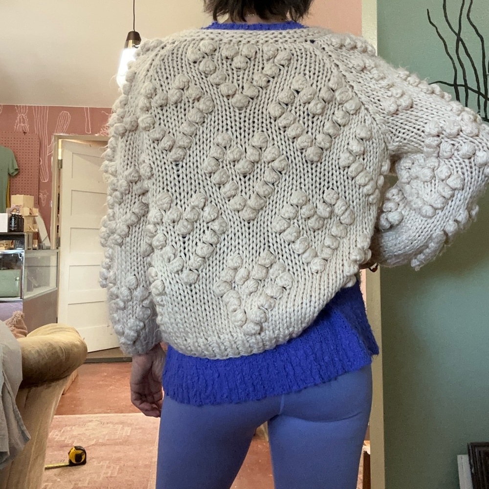 Chic Wish knit your love cardigan Anthropologie heart textured chunky size med - Picture 4 of 12